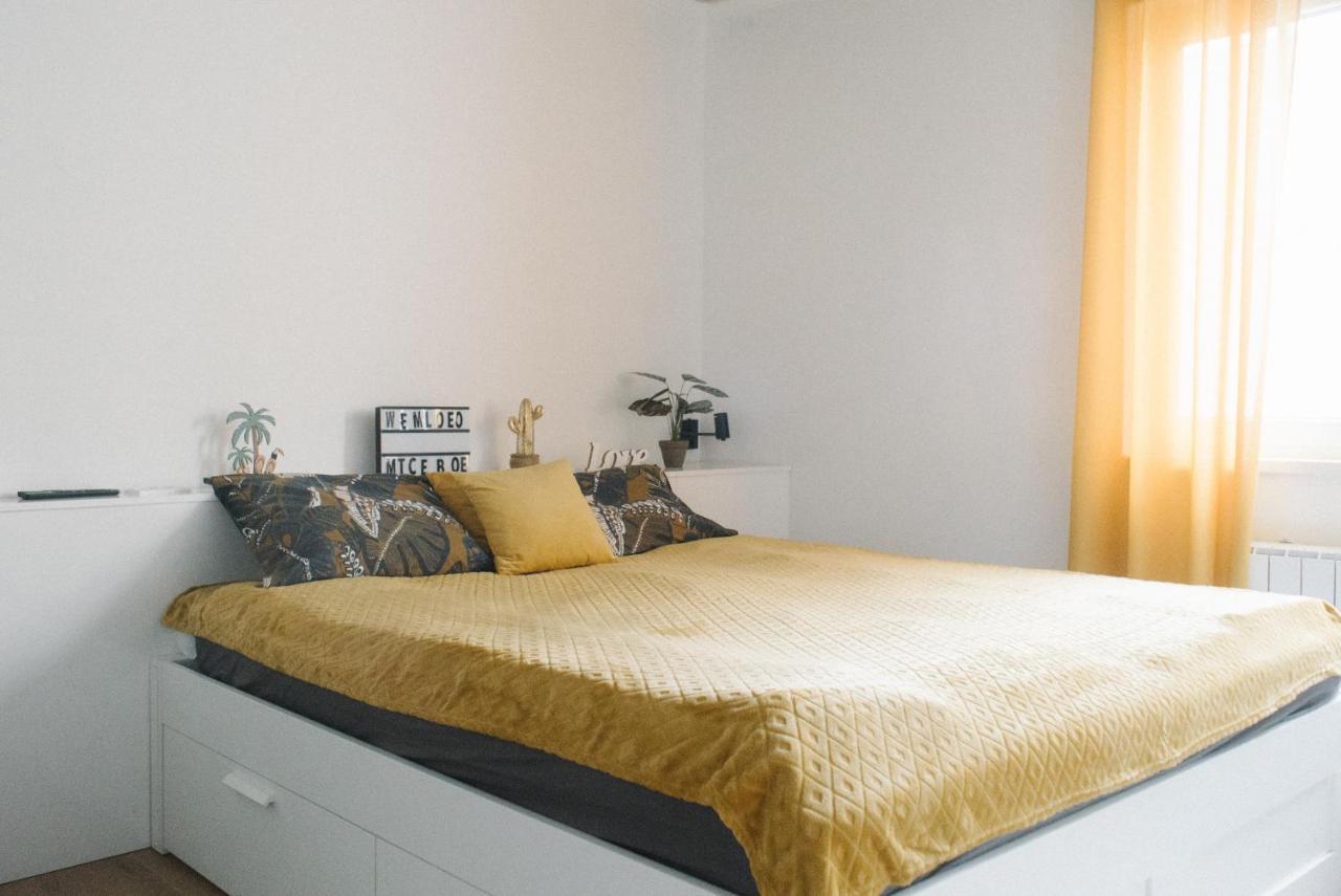 Meebo Apartments Novi Sad Esterno foto