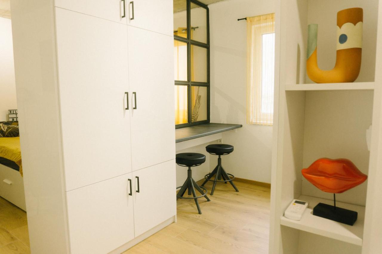 Meebo Apartments Novi Sad Esterno foto