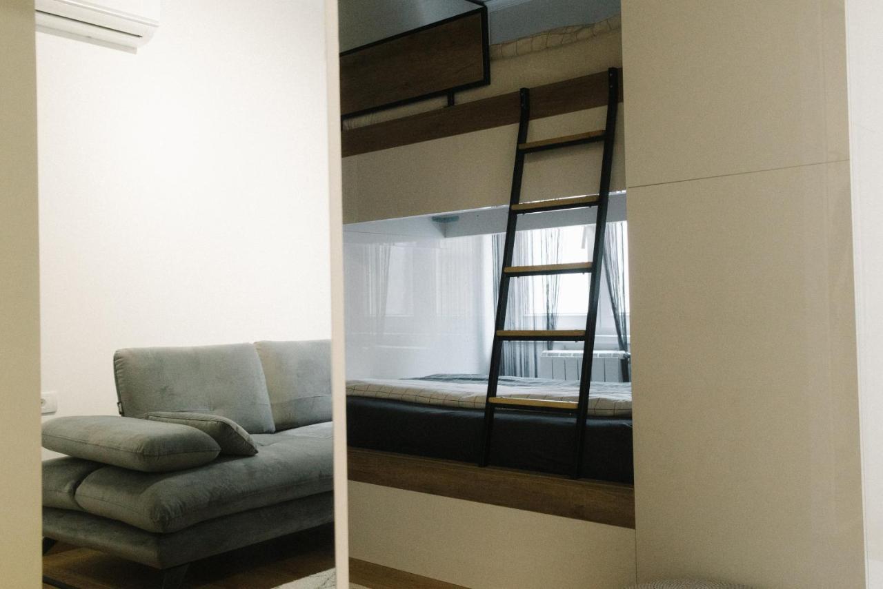 Meebo Apartments Novi Sad Esterno foto