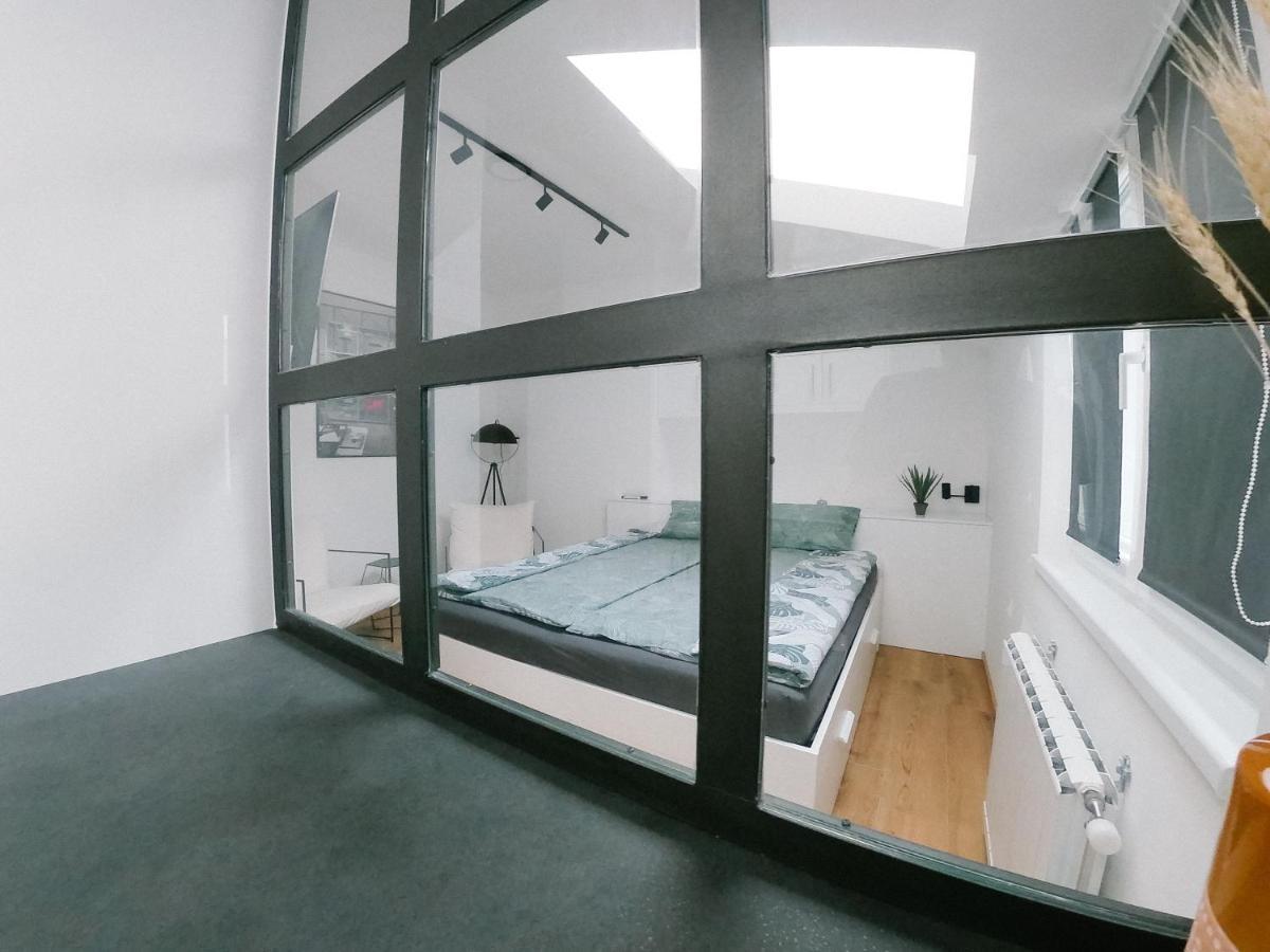 Meebo Apartments Novi Sad Esterno foto