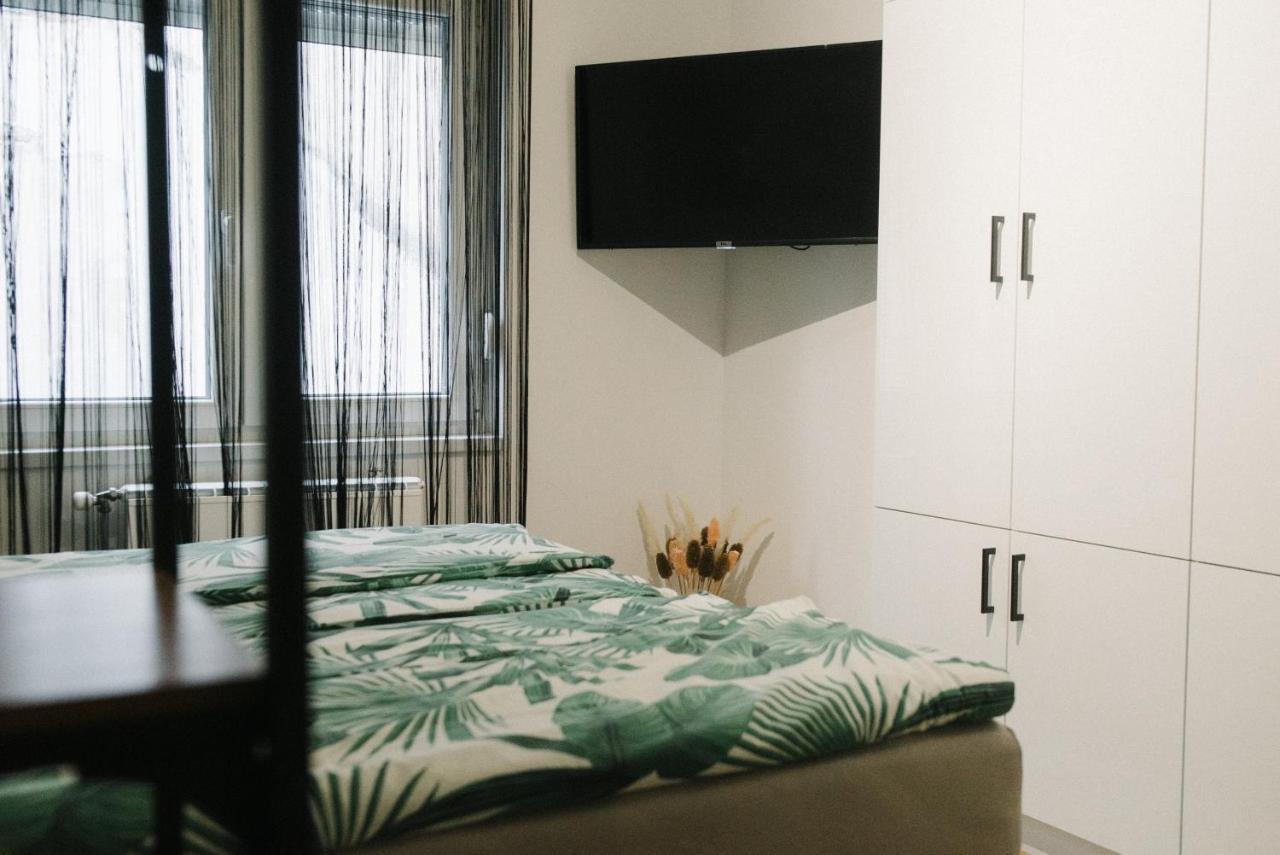 Meebo Apartments Novi Sad Esterno foto