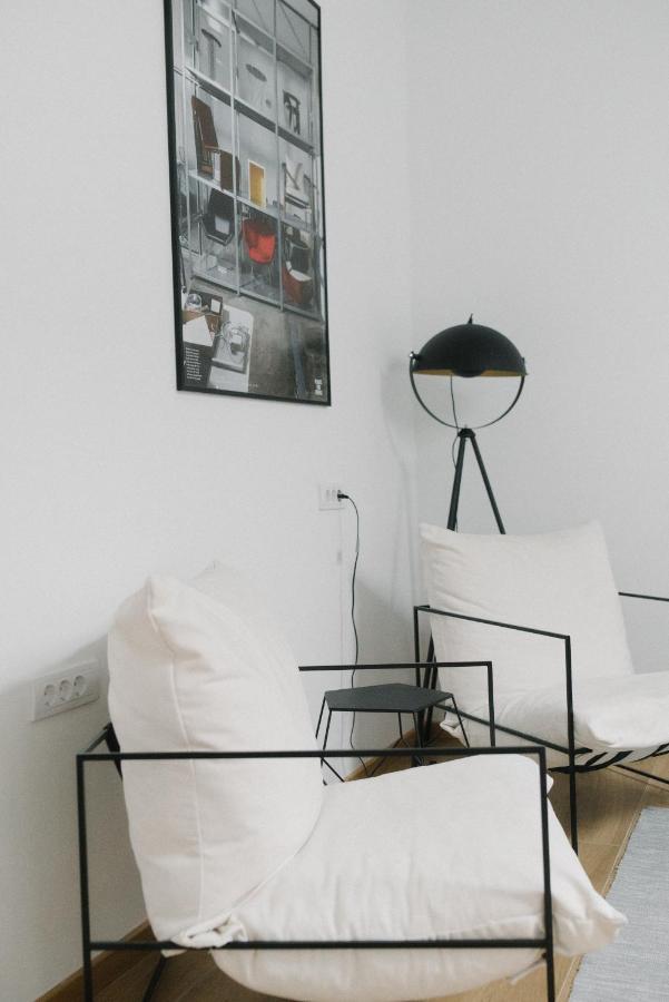 Meebo Apartments Novi Sad Esterno foto