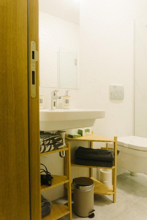 Meebo Apartments Novi Sad Esterno foto
