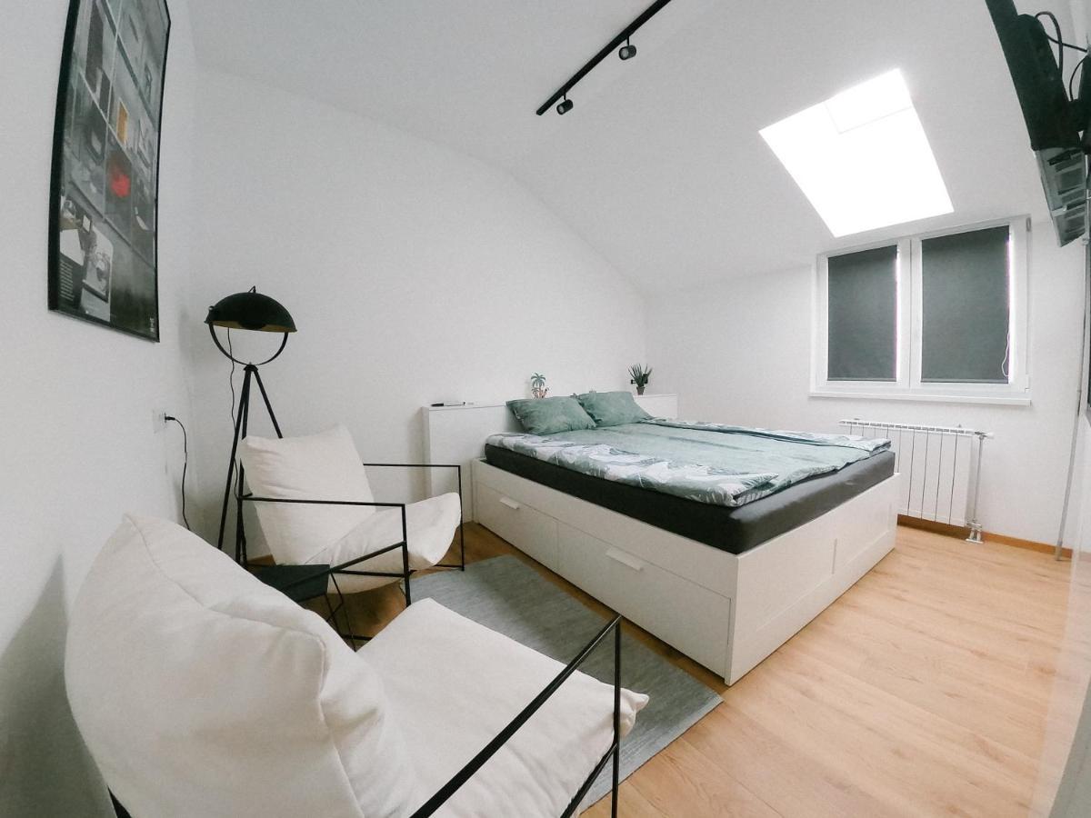 Meebo Apartments Novi Sad Esterno foto